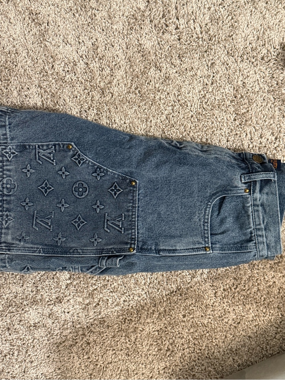 Louis Vuitton blue denim shorts - Picture 3 of 3